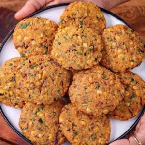 Dal Masala Vada Each