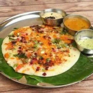 Masala Uttappam (Onion, Tomatoe & Green Chilli)